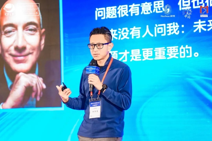 林泰恩.jpg